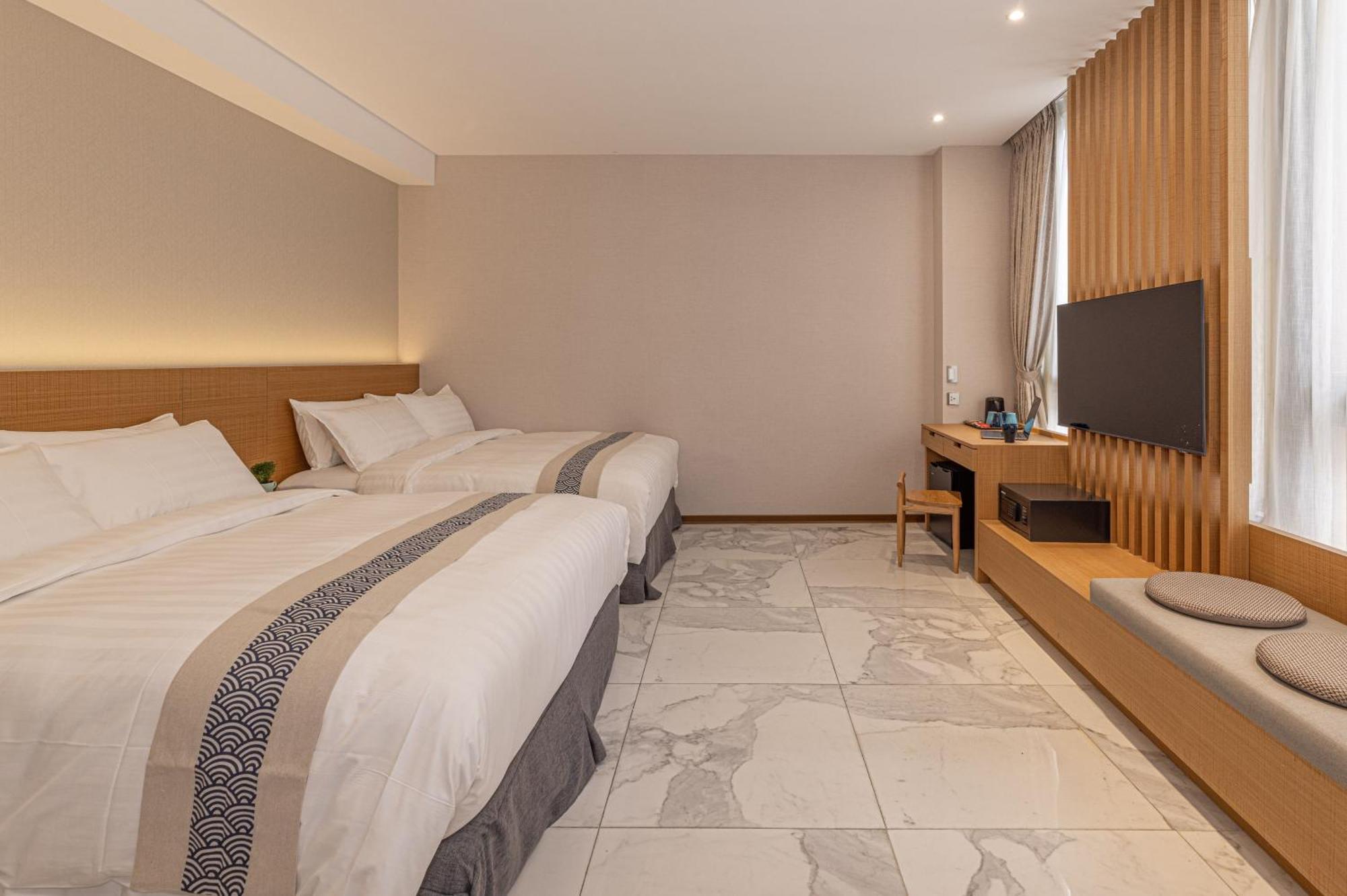 Sun Moon Lake Apollo Resort Hotel Yuchi Exterior photo