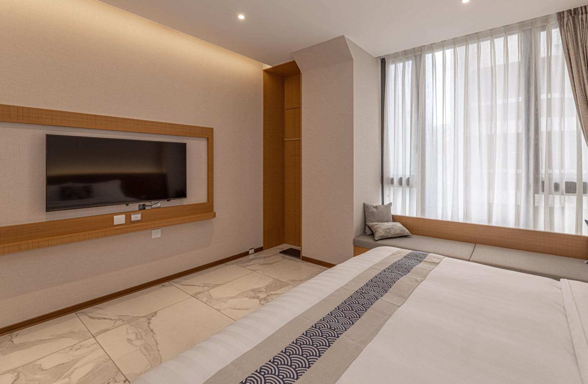 Sun Moon Lake Apollo Resort Hotel Yuchi Exterior photo