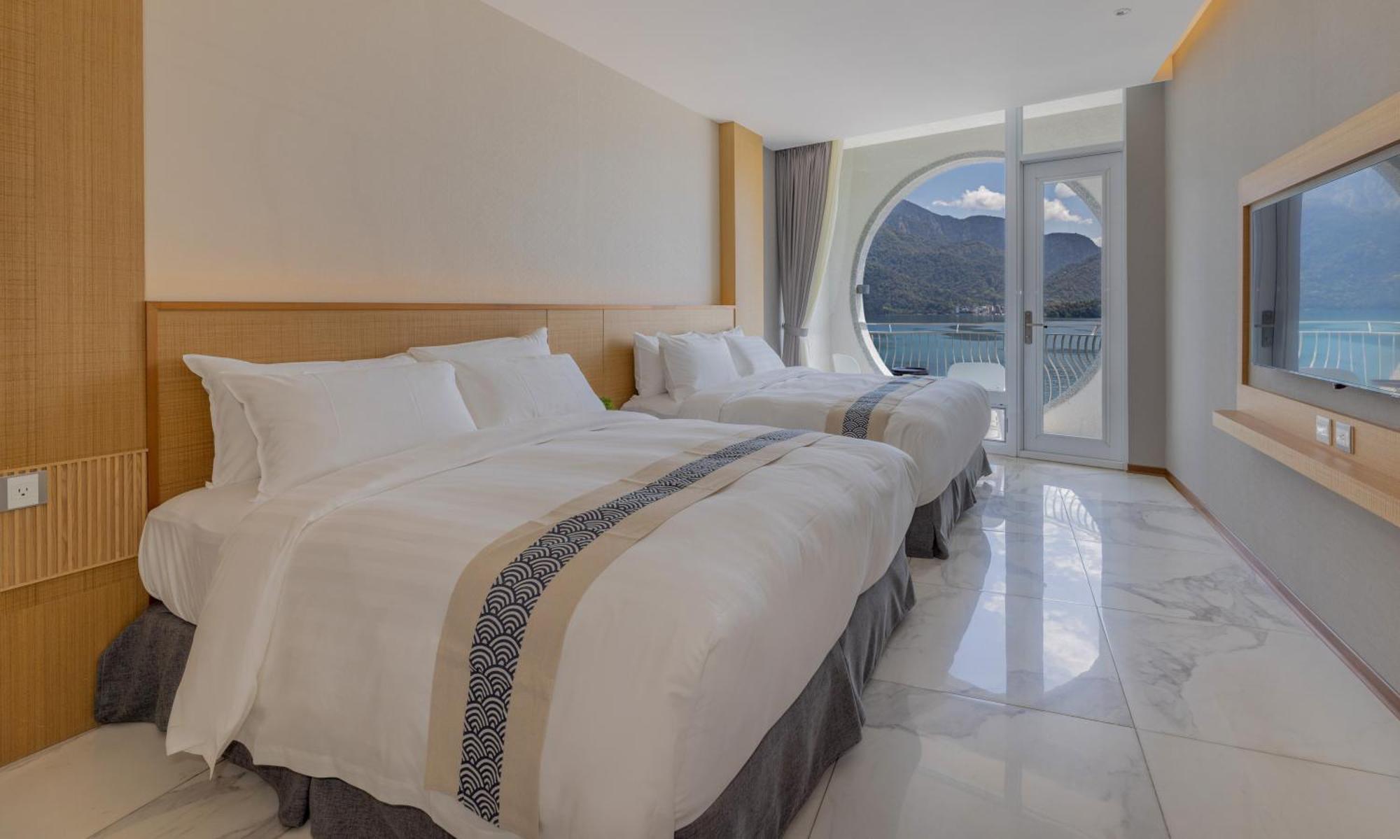Sun Moon Lake Apollo Resort Hotel Yuchi Exterior photo