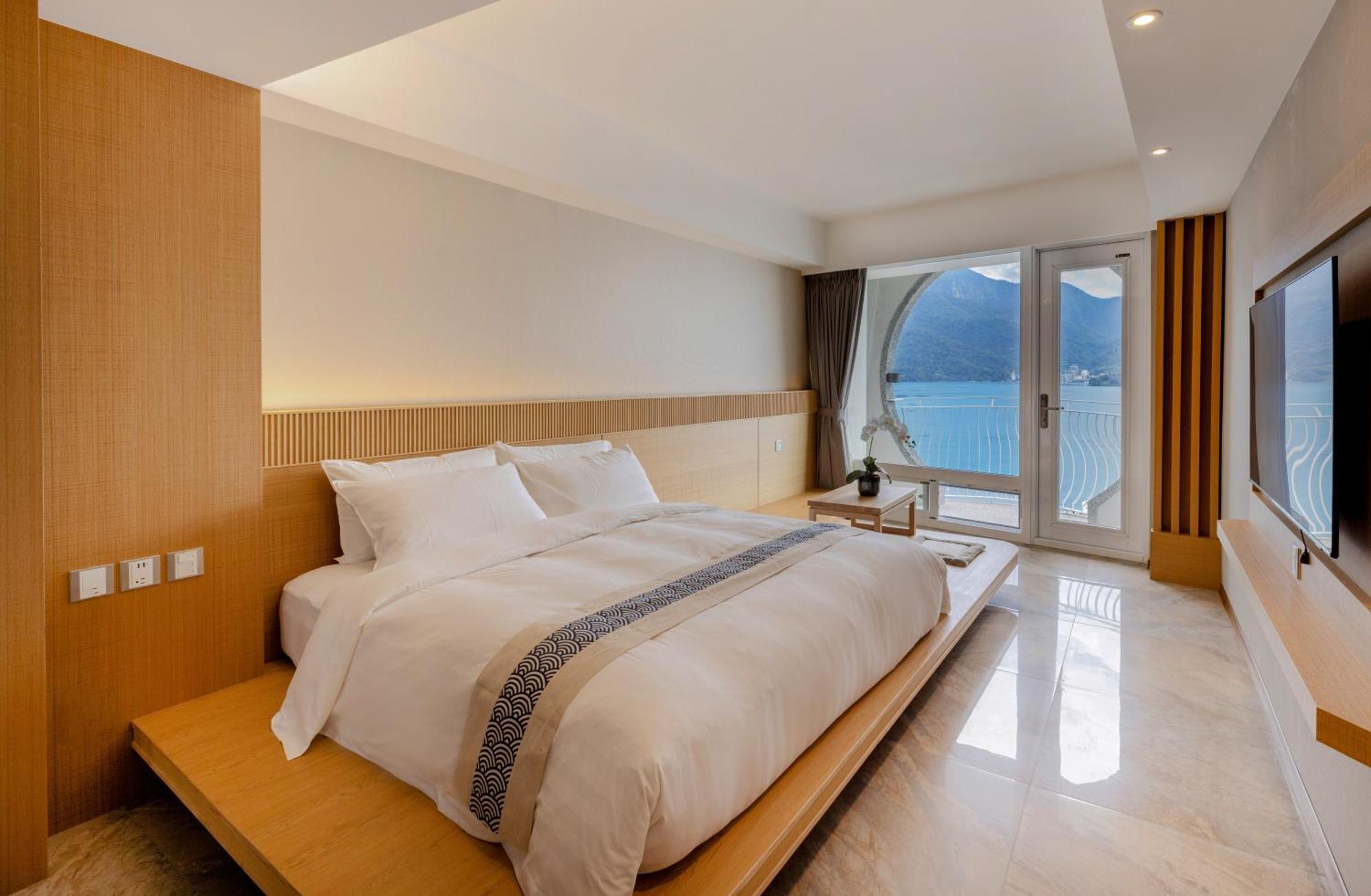 Sun Moon Lake Apollo Resort Hotel Yuchi Exterior photo